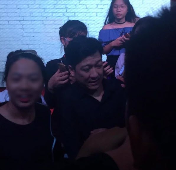 Sở thích ôm hôn đồng nghiệp nữ của Trường Giang đã thay đổi sau scandal với Nam Em?